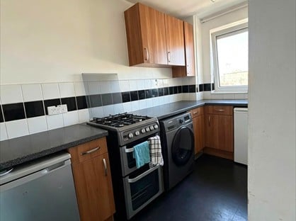 1 Bed Flat, Wellington Row, E2