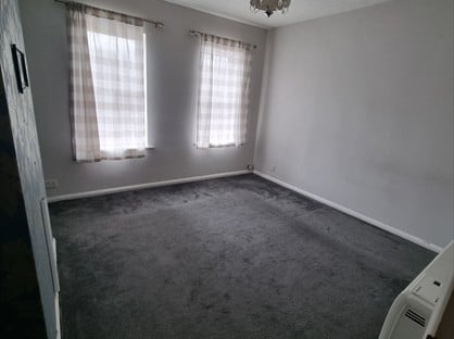 1 Bed Flat, Abercromby Avenue, HP12