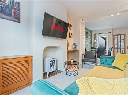 2 Bed Terraced House, Bridge St, OX2