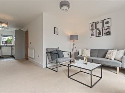 Room in a Shared House, Windrush Grove, B15