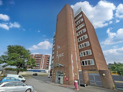 2 Bed Flat, The Apex, PE2