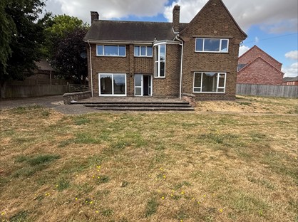 4 Bed Detached House, Lincoln Road, LN1