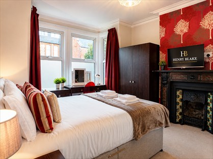 Room in a Shared House, Waverley Road, RG30