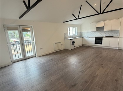 1 Bed Flat, Broadway, DA6