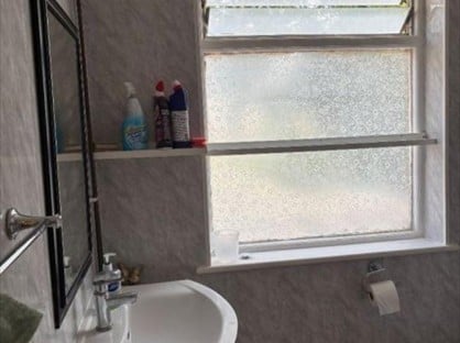 Room in a Shared House, St Mary's Road, N9