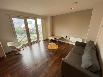 2 Bed Flat, Ordsall Lane, M5