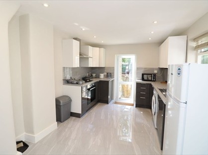 Room in a Shared House, Mabley St, E9