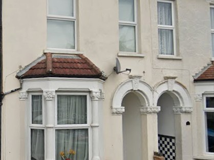 Studio Flat, Barnfield Road, DA17