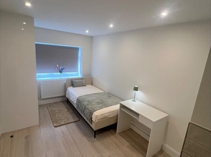 Room in a Shared House, Boundary Road, HA5