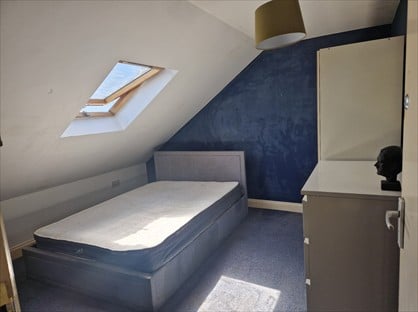 Room in a Shared House, Rutland Road, IG1