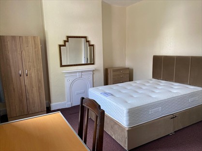 Room in a Shared House, Barlea Avenue, M40