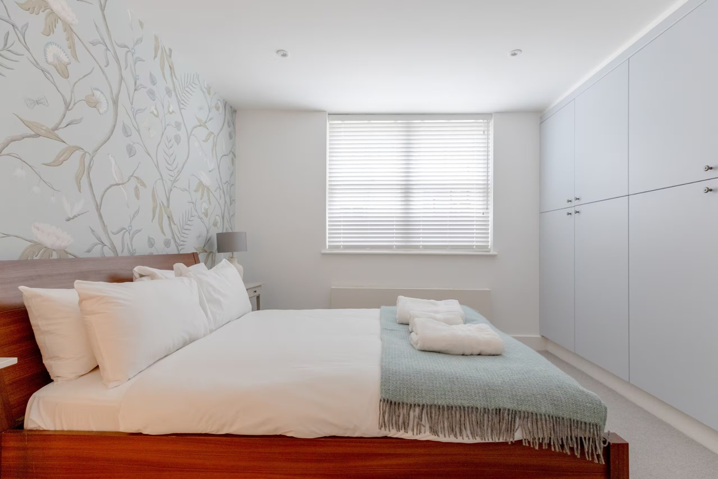 2 Bed Flat, Tachbrook St, SW1V photo 3