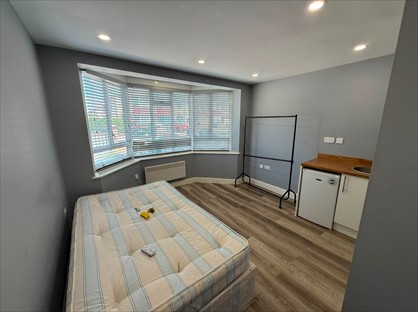 Studio Flat, Nutfield Gardens, UB5