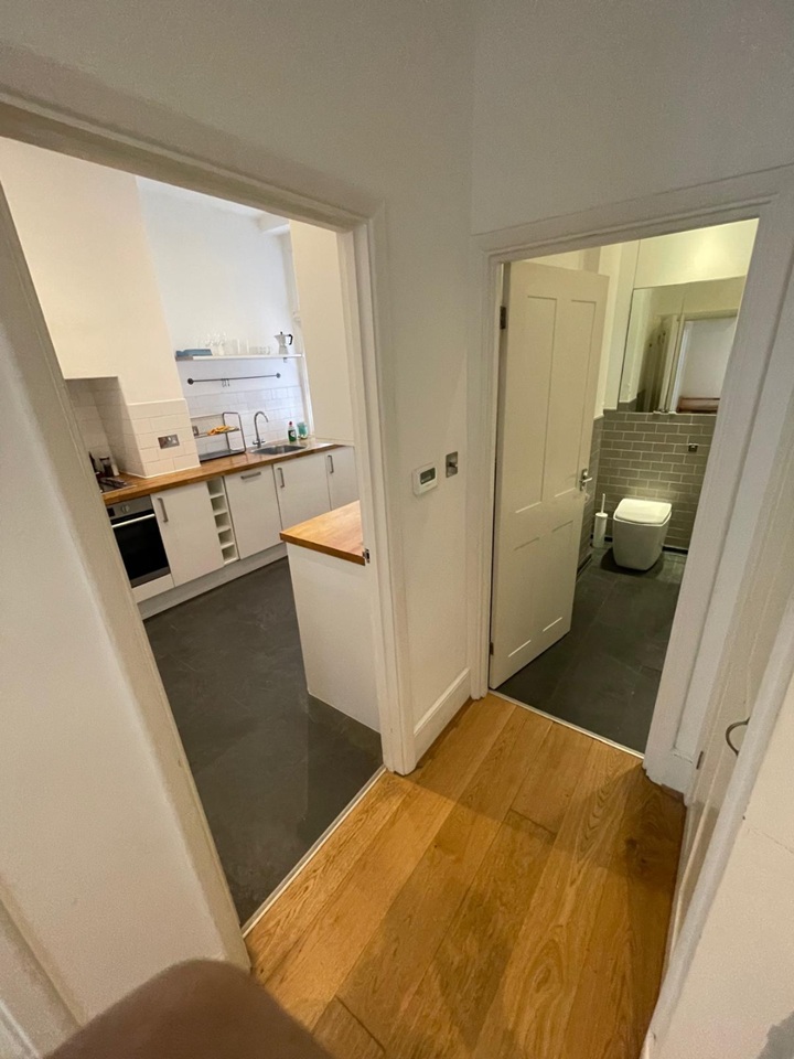 1 Bed Flat, Clevedon Mansions, NW5 photo 2