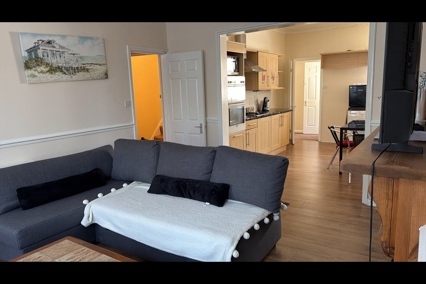2 Bed Flat, Portswood Road, SO17 photo 3