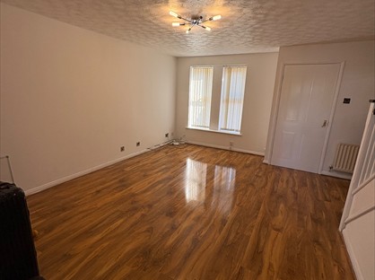 3 Bed Semi-Detached House, Minster Road, M9