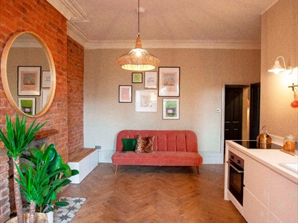 2 Bed Flat, Ladybarn Road, M14