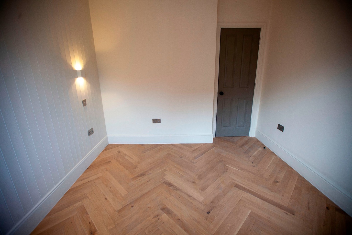 1 Bed Flat, Wilbraham Road, M16 photo 3