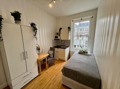 Room in a Shared Flat, Holland Road, W14