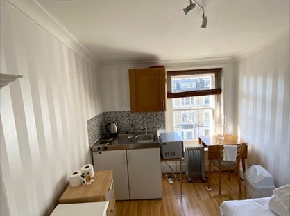 Room in a Shared Flat, Holland Road, W14