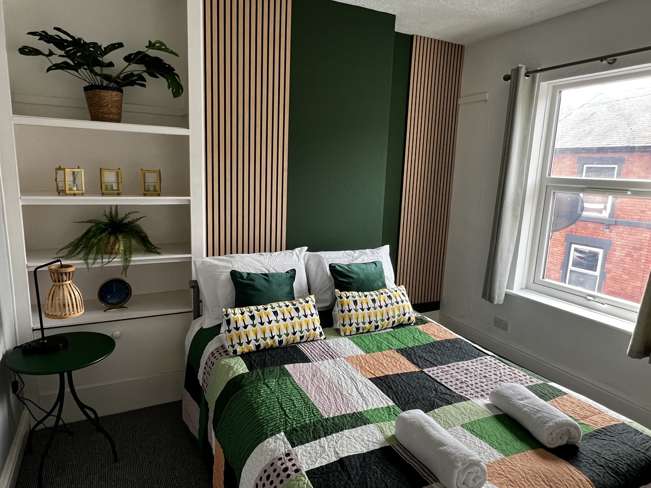 2 Bed Terraced House, Wolfa St, DE22 photo 3