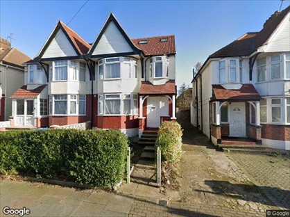 Studio Flat, Ballogie Avenue, NW10