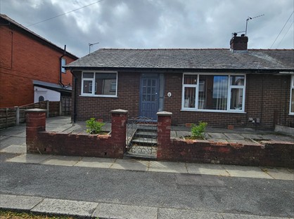 2 bed bungalow for rent in 2 Bed Bungalow, St James St, BL4