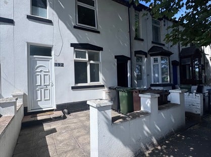 4 Bed Terraced House, Wolverhampton Street, WV14