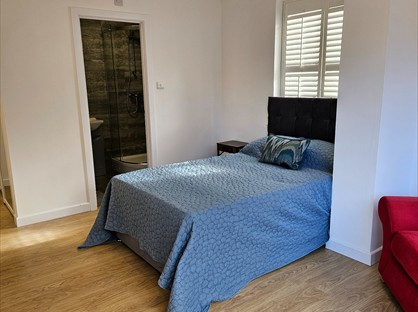 Room in a Shared House, New Road, HP12