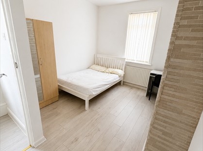 Room in a Shared House, Oakwood Street, SR2