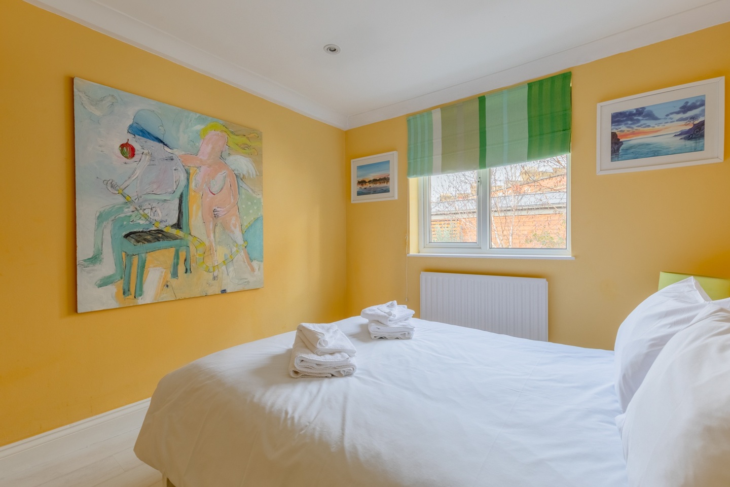 2 Bed Flat, Hannell Road, SW6 photo 4