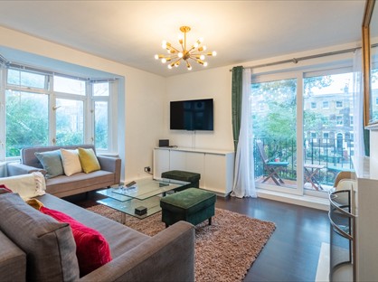 1 Bed Flat, Kennington Park Road, SE11