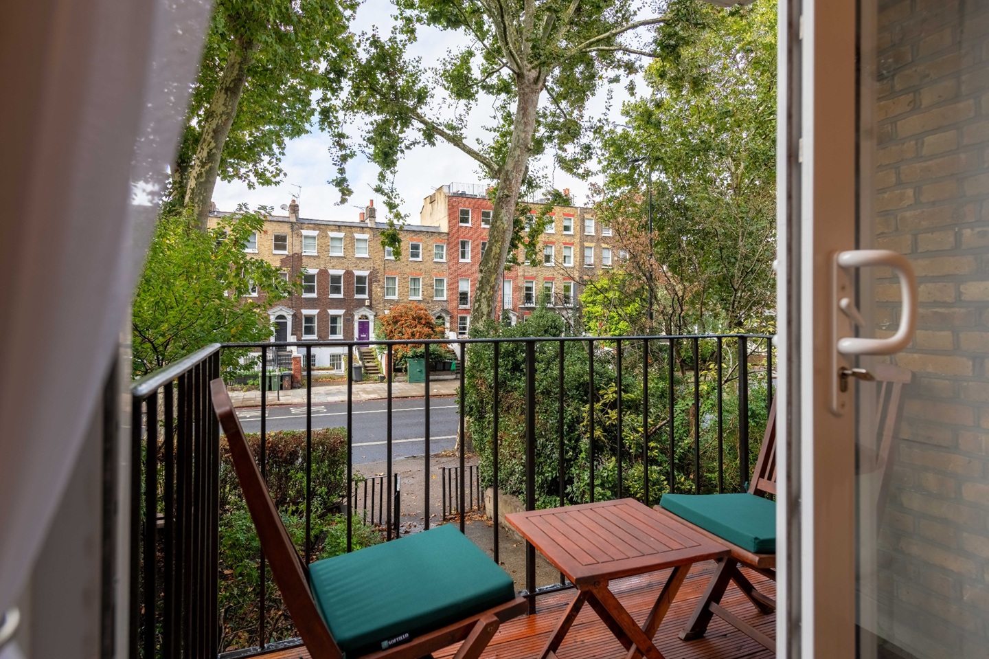 1 Bed Flat, Kennington Park Road, SE11 photo 5