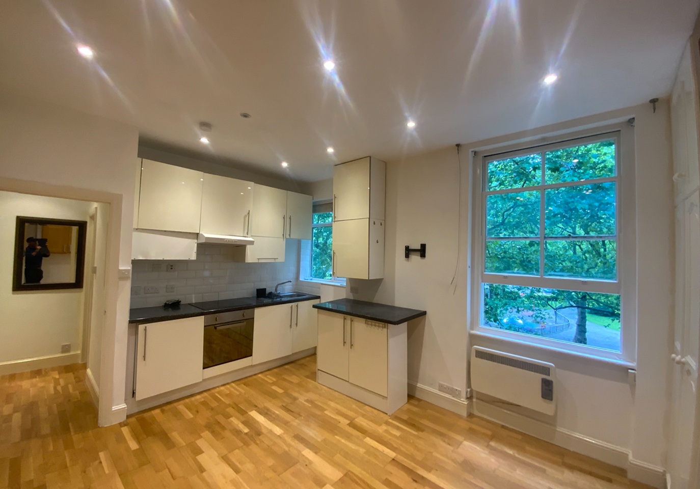 Studio Flat, Devonshire House, SE1 photo 2