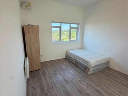 Studio Flat, Northwood Road, CR7