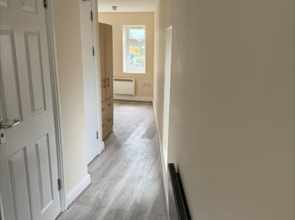 Studio Flat, Perivale, UB6