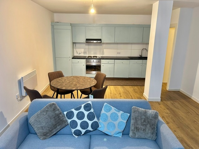 1 Bed Flat, The Atrium, LE1 photo 3
