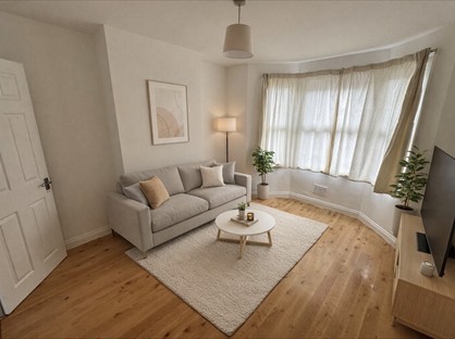 3 Bed End Terrace, Kensington Road, RG30