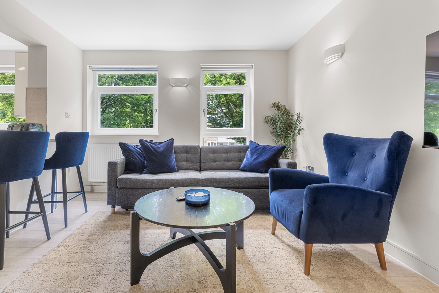 2 Bed Flat, Bron Court, NW6