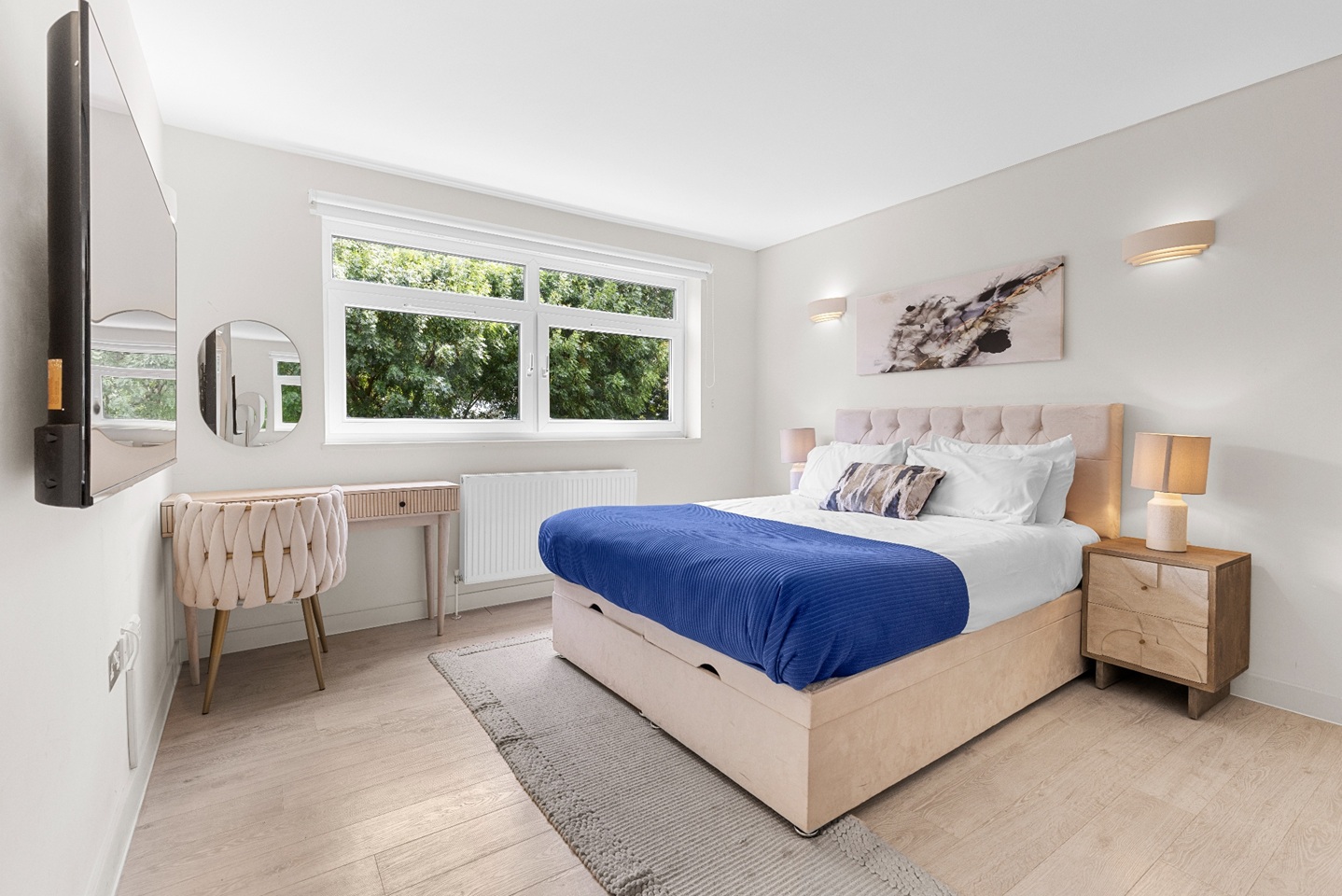 2 Bed Flat, Bron Court, NW6 photo 5
