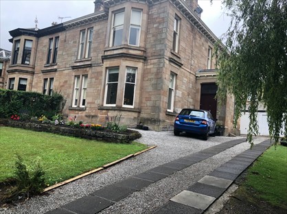 2 Bed Flat, Newark Drive, G41