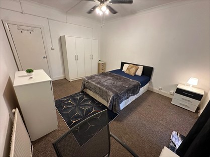 Room in a Shared Flat, Whitmore Gardens, NW10