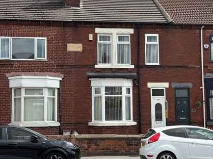 3 Bed Terraced House, Castleford Road, WF6