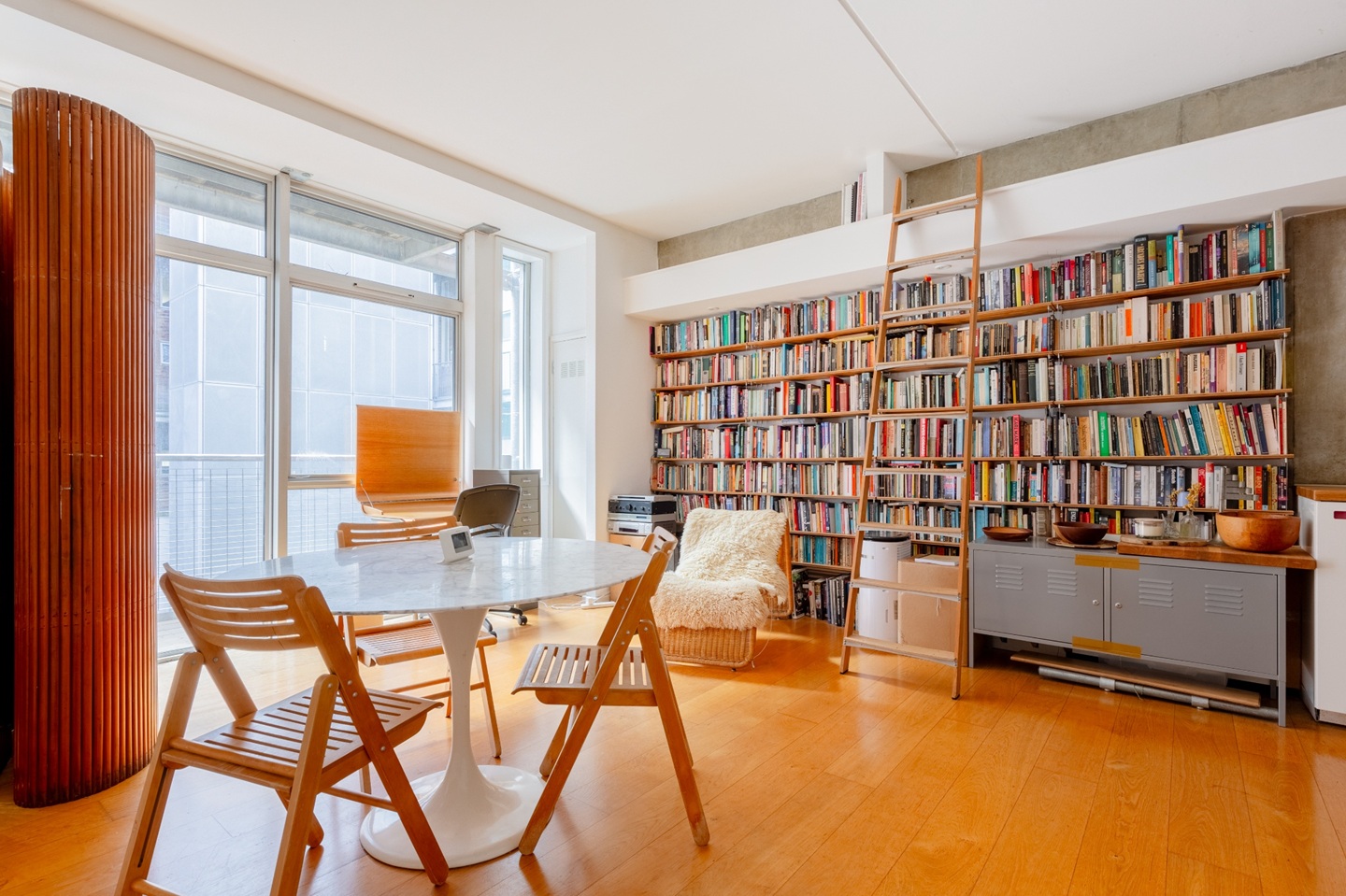 1 Bed Flat, Kings Wharf, E8 photo 2