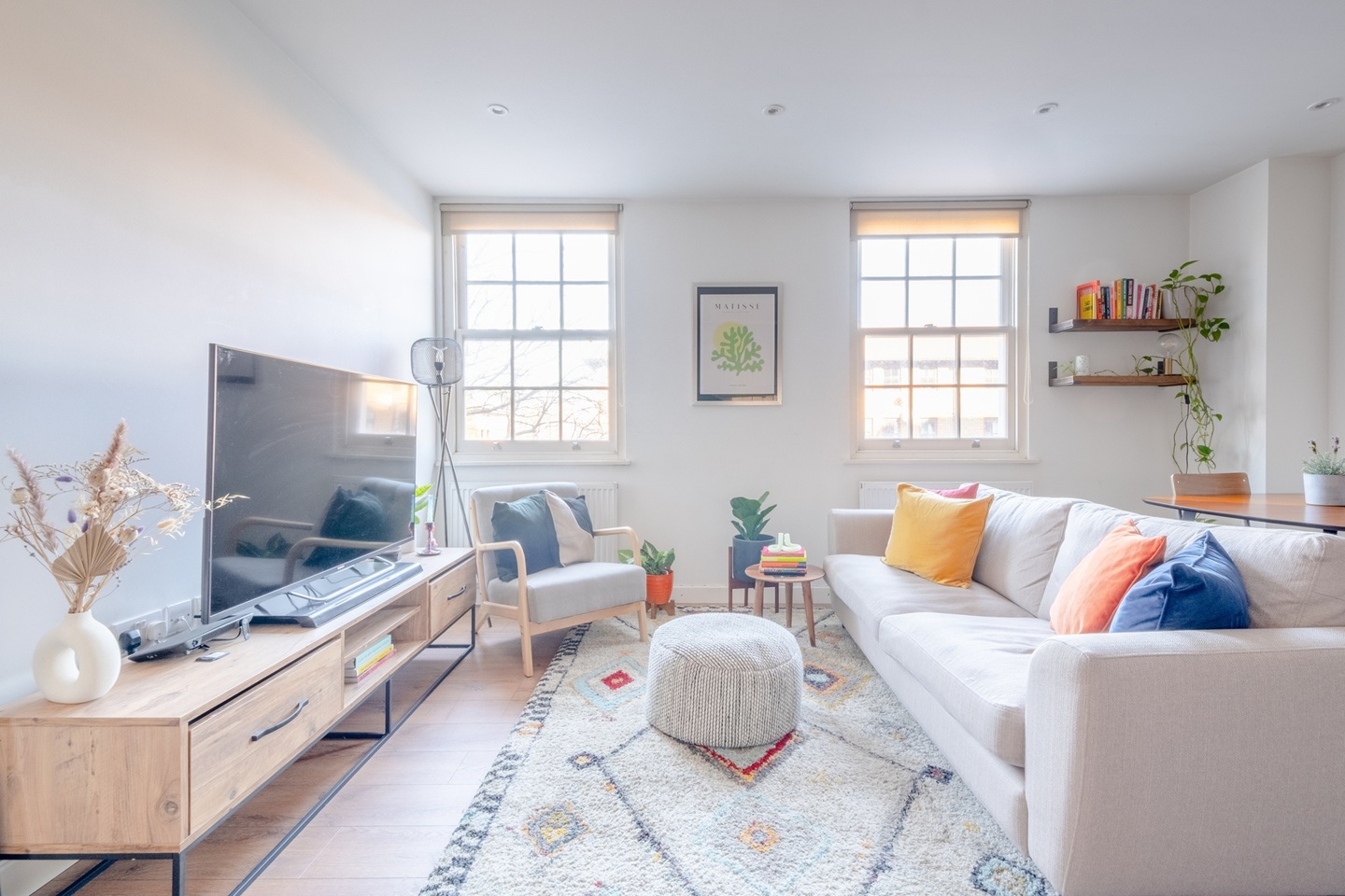 2 Bed Flat, Hertford Road, N1
