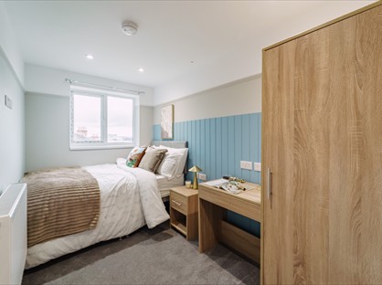 Room in a Shared House, Dixon St, SN1