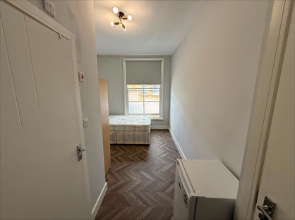 Studio Flat, Church Road, UB3