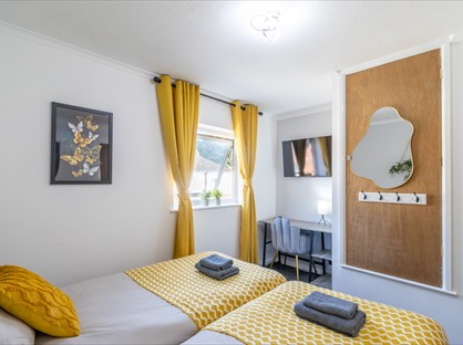 3 Bed Detached House, Froddington Road, PO5