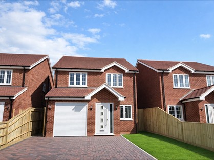3 Bed Detached House, Compton Close, RG6