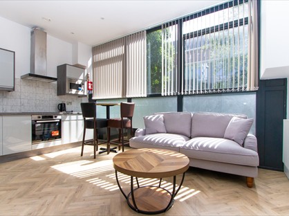 2 Bed Flat, Corporation St, CV1